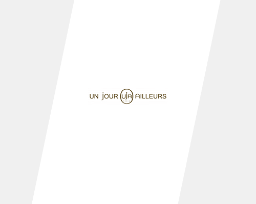 Cadeau ! 1 rouge à lèvres Mavala + une trousse offerte chez Un jour ailleurs